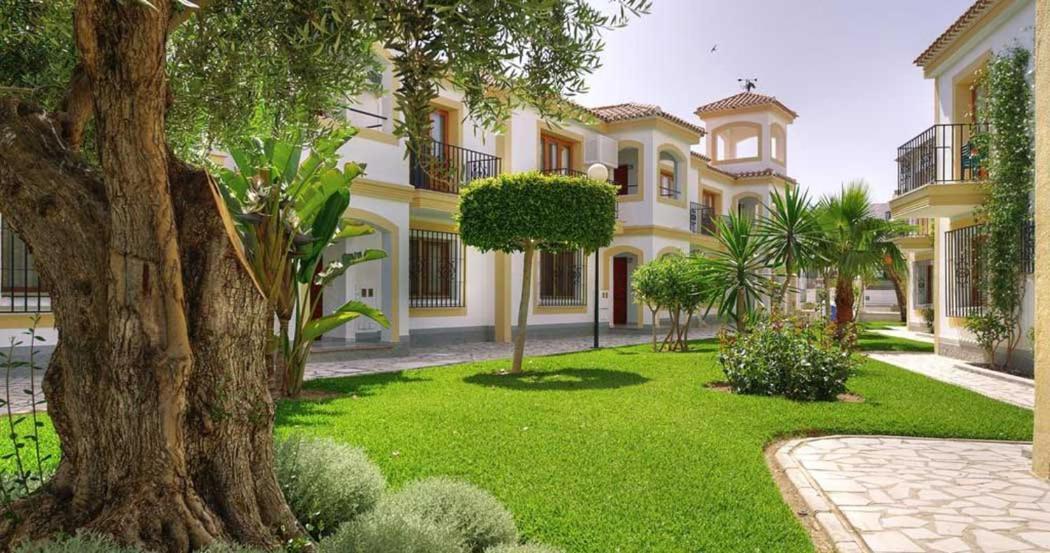 Verarentals - Apartamento Coast Buitenkant foto